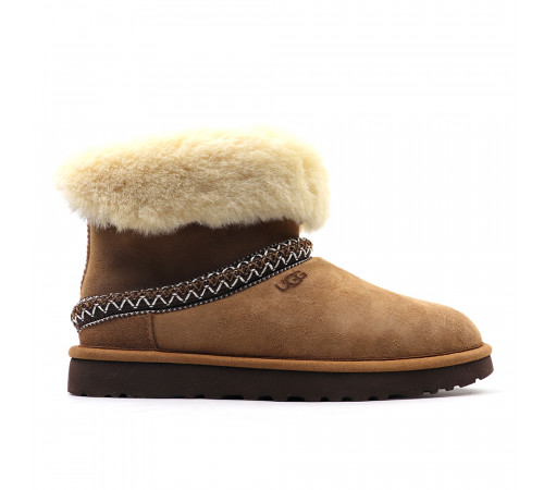 Купить UGG Classic Short Cresent Chestnut