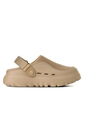 UGG Colour Dark Sand
