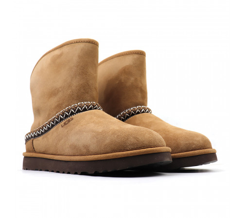 Купить UGG Classic Short Cresent Chestnut