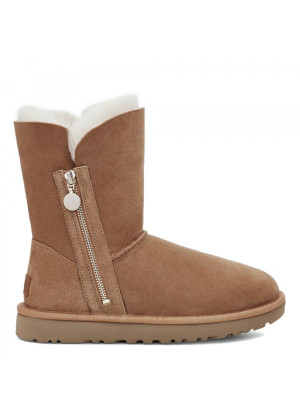 UGG Bailey Zip Short Chestnut