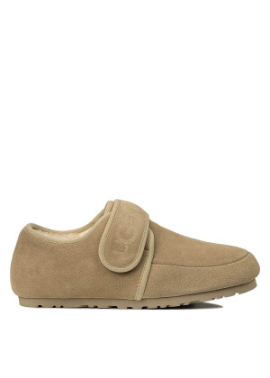 UGG Classic Mary Jane Sand