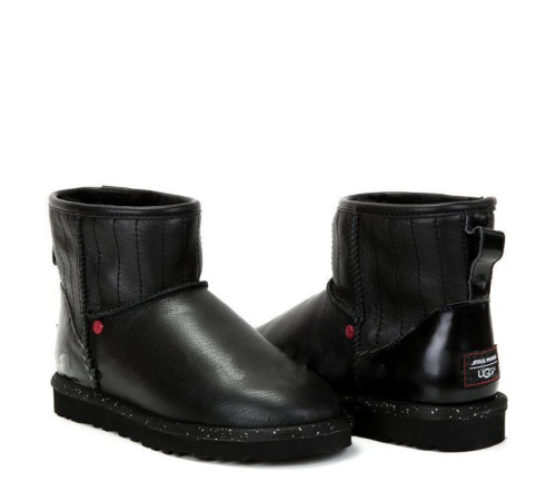 Купить UGG Mens Classic Mini Star Wars Black Купить UGG Mens Classic Mini Star Wars Black
