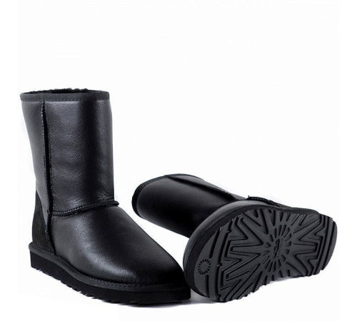 Купить UGG Mens Classic Short Metallic Black Купить UGG Mens Classic Short Metallic Black