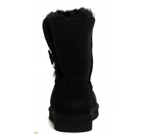 Купить UGG Bailey Button II Black