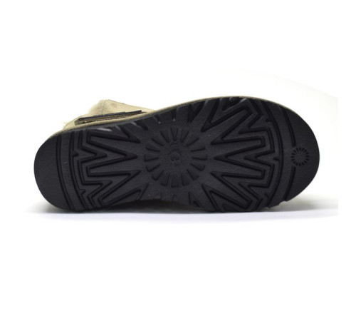 Купить UGG Mini Bailey Graphic Logo Suede Olive