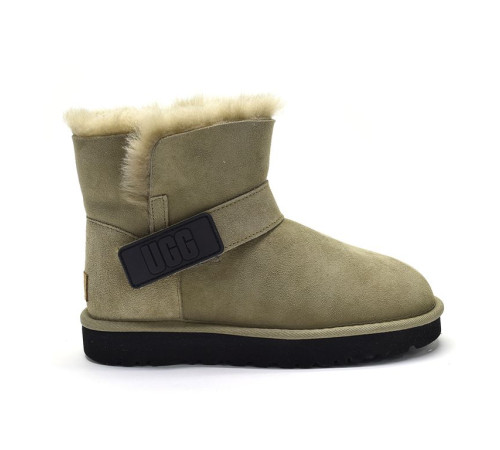 Купить UGG Mini Bailey Graphic Logo Suede Olive