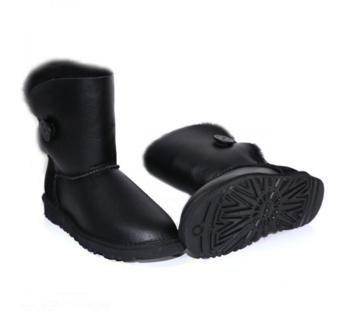 Купить UGG Bailey Button Metallic Black