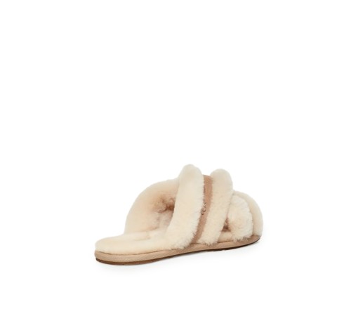 Купить UGG Scuffita Slipper Sand