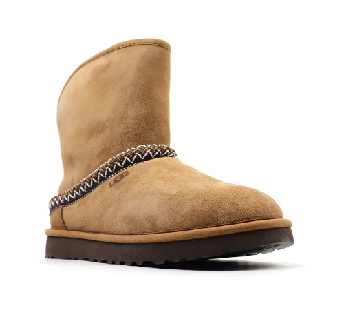 Купить UGG Classic Short Cresent Chestnut
