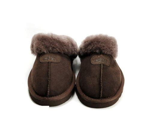 Купить UGG Slippers Scufette Chocolate