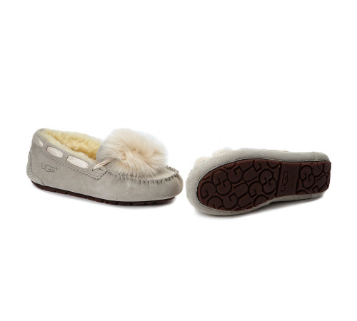 Купить UGG Dakota Pom Pom Sand Купить UGG Dakota Pom Pom Sand