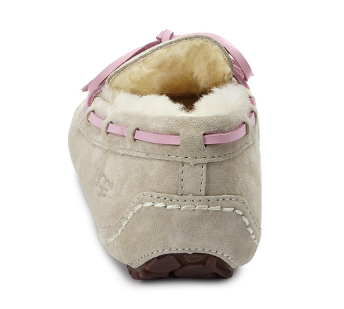 Купить UGG Dakota Sand