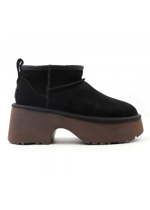 UGG Ultra Mini New Heights Black