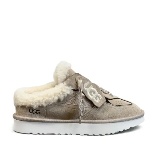 Купить UGG Lowmel Mule Sand