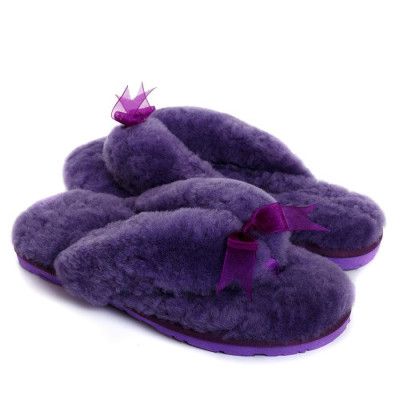 Фиолетовый